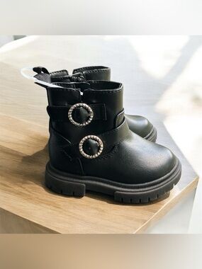 NEW Cat & Jack Girl's Toddler Evie Buckle Black Combat Chunky Boots Size 5T